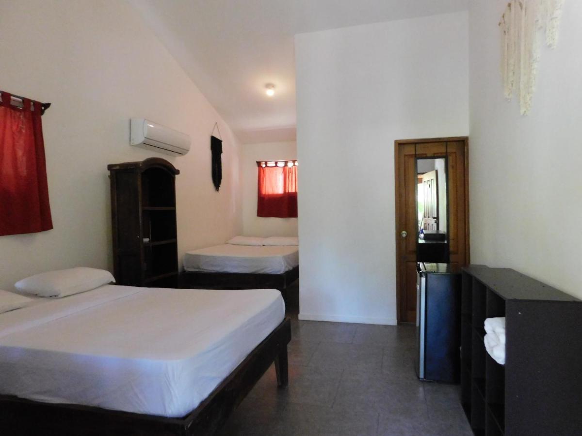 Cabinas Playa Surf Hostel Playa Santa Teresa  Екстер'єр фото