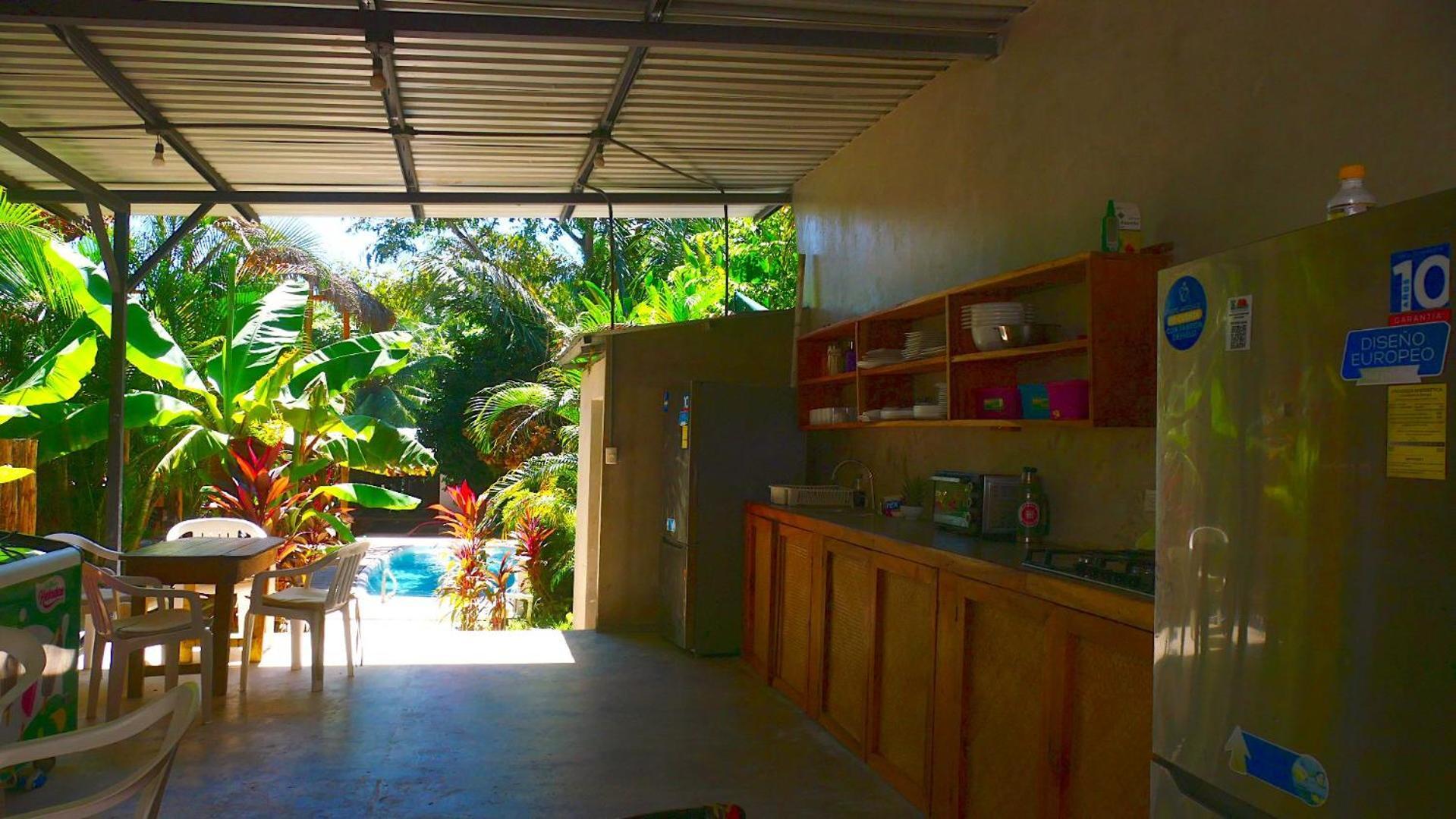 Cabinas Playa Surf Hostel Playa Santa Teresa  Екстер'єр фото