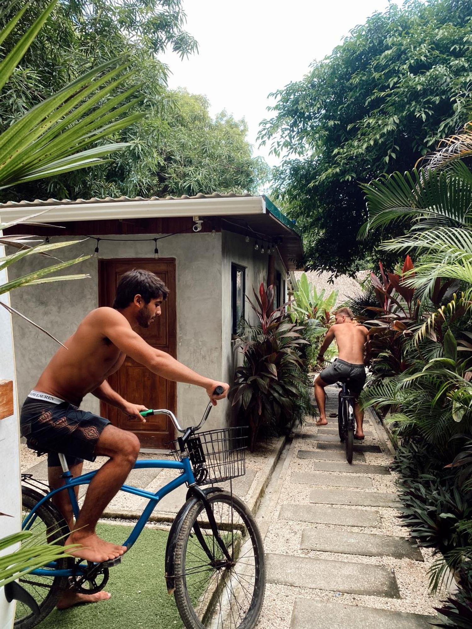Cabinas Playa Surf Hostel Playa Santa Teresa  Екстер'єр фото